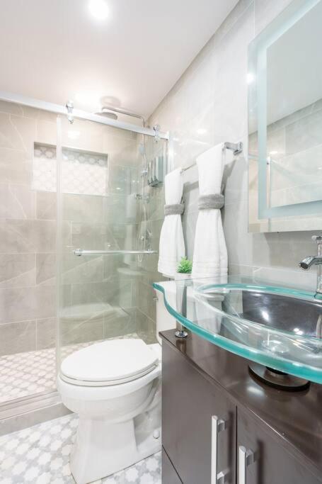 Apartamento New & Calle Ocho With Arcade!